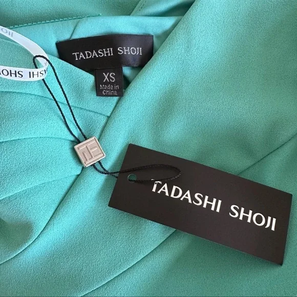 NWT Tadashi Shoji One Shoulder Crepe Gown Asymmetric XS Green